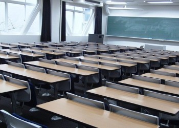 Θεσσαλονίκη: Επιτέθηκαν με αιχμηρό αντικείμενο σε πρόσφυγα-μαθητή της Α' Γυμνασίου