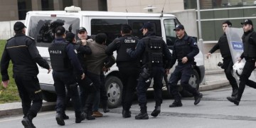 Τουρκία: 641 συλλήψεις σε γιγαντιαία «αντιτρομοκρατική» επιχείρηση