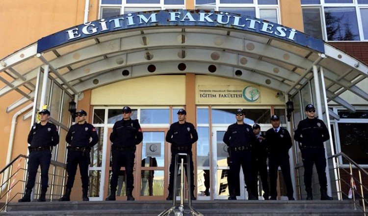 Ανησυχητική αύξηση στις επιθέσεις, φυλακίσεις και διώξεις ακαδημαϊκών και φοιτητών