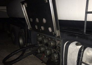 Εξάρθρωση πολυμελούς εγκληματικής οργάνωσης νοθείας-λαθρεμπορίας υγρών καυσίμων