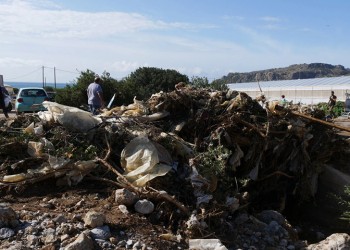 Έως αργά το απόγευμα οι καταιγίδες στην Αττική – Η «Βικτώρια» έχει ήδη πλήξει ιδιαίτερα το νομό Χανίων