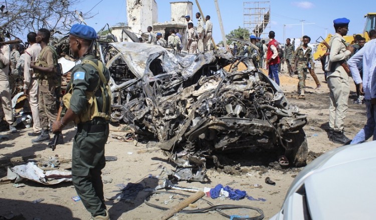 Σομαλία: Μακελειό με τουλάχιστον 90 νεκρούς (βίντεο)