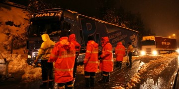 Ανοιχτή η Αθηνών-Λαμίας – Πώς εγκλωβίστηκαν 4 ώρες οι οδηγοί