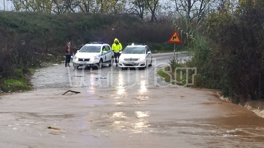 Βέροια: Τον αναζητούσαν στο ρέμα, είχε βγει από το αυτοκίνητο!