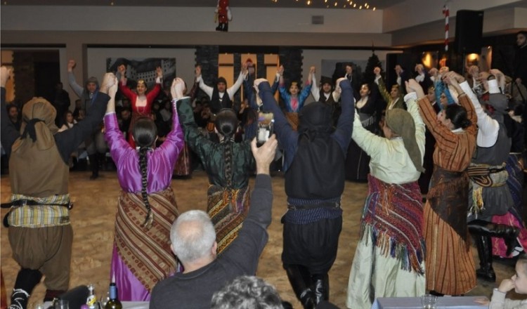 Αδελφοποιήθηκαν οι ποντιακοί σύλλογοι Στουτγάρδης και Αλωνακίων Κοζάνης