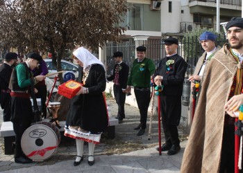 Αλεξανδρούπολη: «Χριστούγιαννα, Χριστούγιαννα, τώρα Χριστός γεννιέτι»