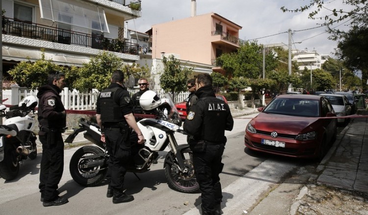 Πάτρα: Επίθεση αγνώστων σε υποκαταστήματα τραπεζών και σε κτήριο που στεγάζει υπηρεσία του υπουργείου Δικαιοσύνης