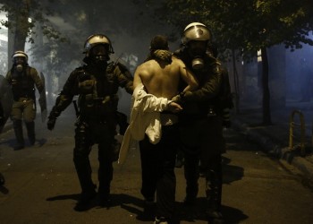 Στο Συνήγορο του Πολίτη στέλνει η ΕΛΑΣ περιστατικά «αστυνομικής βίας»
