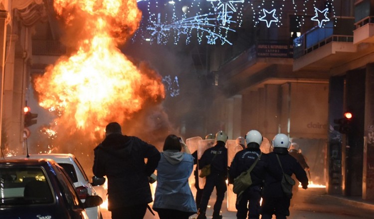 Επέτειος Γρηγορόπουλου: Επεισόδια σε Πάτρα, Χανιά
