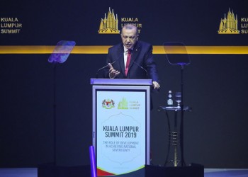 Ερντογάν: 50.000 άνθρωποι εγκαταλείπουν την επαρχία Ιντλίμπ για την Τουρκία