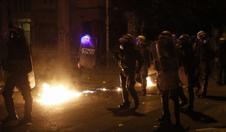 Ελεύθεροι οι συλληφθέντες για τα επεισόδια στα Εξάρχεια