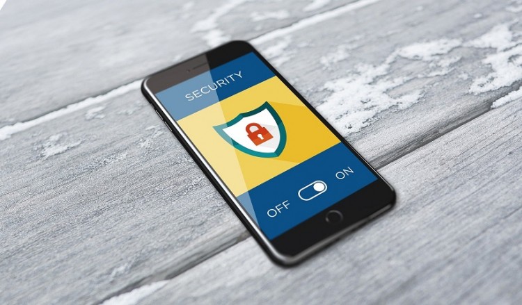 Μπαράζ καταγγελιών για διαδικτυακές απάτες – Ποια e-mail είναι επικίνδυνα