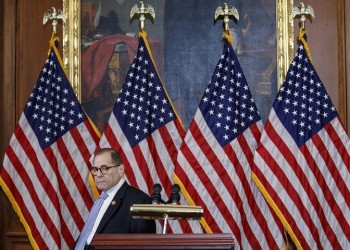 Ανακοινώθηκαν οι δύο κατηγορίες που αντιμετωπίζει ο Τραμπ