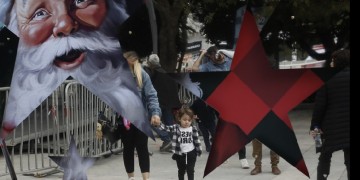 Εορταστικό ωράριο καταστημάτων – Μέχρι πότε μπορούμε να κάνουμε τις αγορές μας