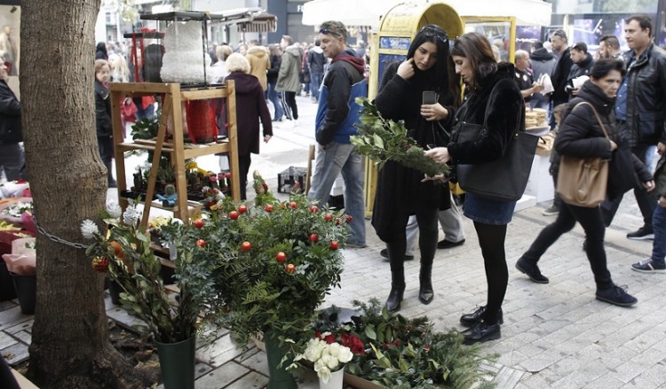 Το ωράριο των καταστημάτων και των σούπερ μάρκετ έως την Πρωτοχρονιά