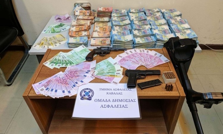 Στο νοσοκομείο Καβάλας ο ένας από τους κατηγορουμένους για τη ληστεία των 4,2 εκατ. ευρώ