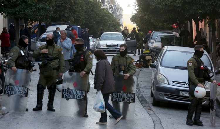 Δύο αστυνομικοί τραυματίστηκαν σε επεισόδια μετά το Παναθηναϊκός-ΠΑΟΚ 2