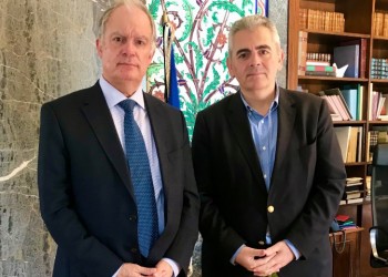 Η Βουλή επανεκδίδει τον τόμο του Φωτιάδη για τη Γενοκτονία των Ποντίων