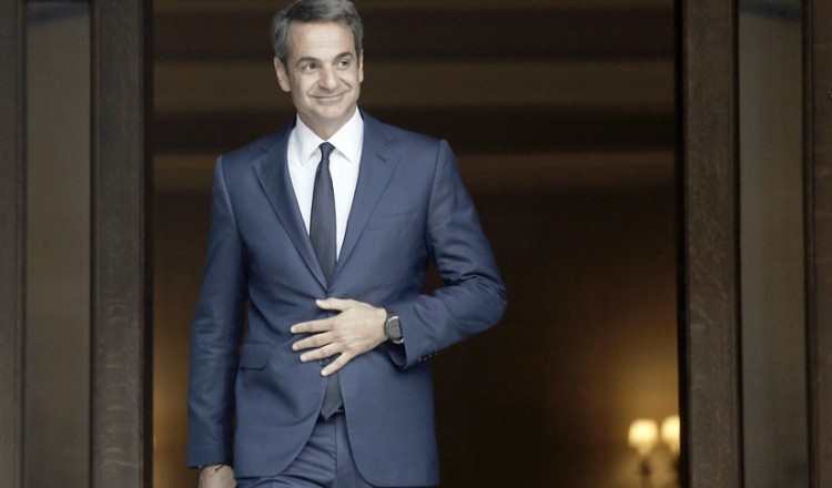 Ο Μητσοτάκης ενημερώνει τους πολιτικούς αρχηγούς για τα εθνικά θέματα 2