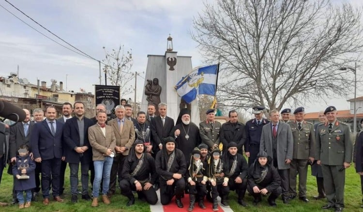 Ορεστιάδα: Συγκίνηση στα αποκαλυπτήρια του μνημείου για τη Γενοκτονία των Ελλήνων του Πόντου (φωτο)