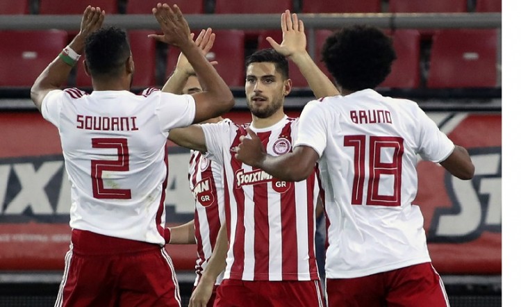 Super League: Ολυμπιακός-ΑΕΛ 4-1