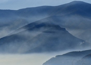 Ο καιρός τρελάθηκε στη βόρεια Ελλάδα λόγω θερμοκρασιακής αναστροφής