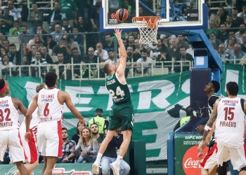 Αποκλειστικά στον ΟΠΑΠ: Τι λέει ο Ντεσόν Τόμας για το ντέρμπι με τον Ολυμπιακό (βίντεο)