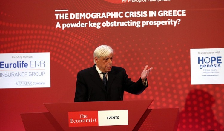 Παυλόπουλος: Εθνικό πρόβλημα το Δημογραφικό στην Ελλάδα