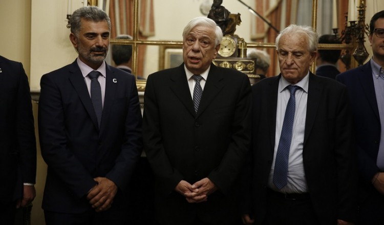 Συνάντηση Παυλόπουλου-ΠΟΕ με δεσμεύσεις για τη Γενοκτονία των Ποντίων (φωτο)