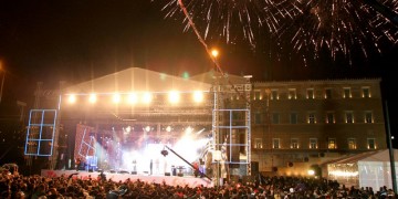 Με φαντασμαγορική γιορτή θα υποδεχτεί η Αθήνα το 2020