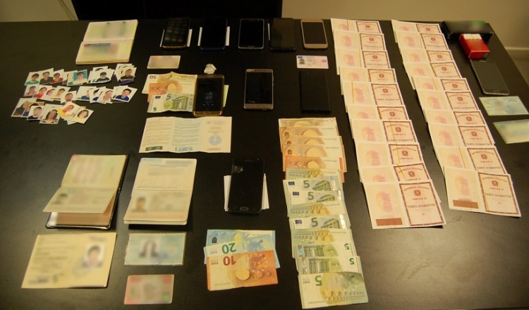 Εξαρθρώθηκε διεθνές κύκλωμα διακίνησης μεταναστών – Κέρδη 800.000 ευρώ σε 10 μήνες