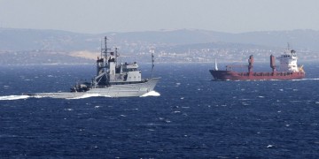 Σκάφος της τουρκικής ακτοφυλακής παρενόχλησε Έλληνα ψαρά ανοιχτά της Καλύμνου