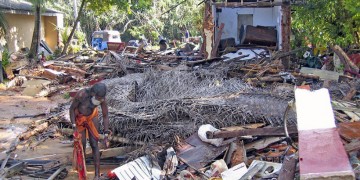Φονικό τσουνάμι στον Ινδικό Ωκεανό: 15 χρόνια μετά, εκατοντάδες θύματα δεν έχουν ταυτοποιηθεί ακόμη
