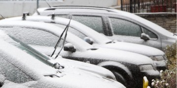 Συμβουλές για οδήγηση στο χιόνι ή σε πολύ χαμηλές θερμοκρασίες