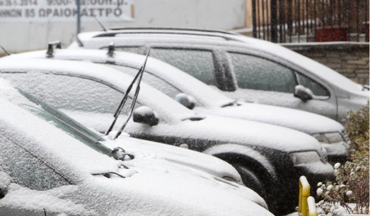 Συμβουλές για οδήγηση στο χιόνι ή σε πολύ χαμηλές θερμοκρασίες