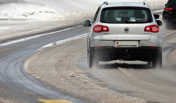 Νέα πτώση της θερμοκρασίας και ασθενείς χιονοπτώσεις την Παρασκευή