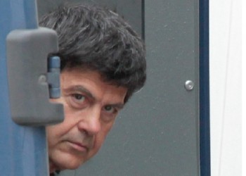 Φυλάκιση 5 μηνών στον Χριστόδουλο Ξηρό για εμπρησμό στις φυλακές των Διαβατών