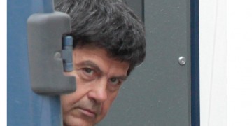 Φυλάκιση 5 μηνών στον Χριστόδουλο Ξηρό για εμπρησμό στις φυλακές των Διαβατών