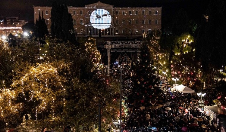Καλές γιορτές με τη Νύχτα των Ευχών στην Αθήνα, την παραμονή των Χριστουγέννων