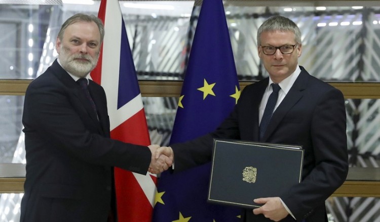 Brexit: Το Ευρωκοινοβούλιο επικυρώνει τη συνθήκη αποχώρησης της Βρετανίας από την ΕΕ