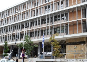 Θεσσαλονίκη: Ελεύθεροι οι συλληφθέντες από την αστυνομική επιχείρηση στην κατάληψη «Libertatia»