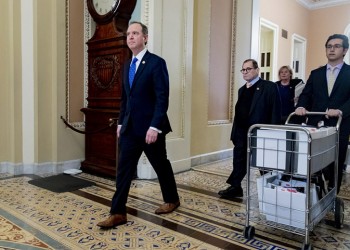 ΗΠΑ: Χειρόγραφο θέτει υπό αμφισβήτηση την υπερασπιστική γραμμή Τραμπ