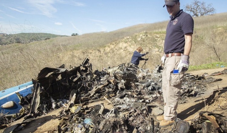 Κόμπι Μπράιαντ: Το ελικόπτερο δεν θα είχε συντριβεί εάν πετούσε λίγο ψηλότερα (βίντεο)
