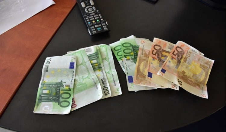 «Μαϊμού» γιατροί εξαπάτησαν ηλικιωμένες γυναίκες σε Καβάλα και Δράμα