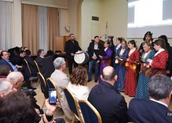 Έκοψε την πρωτοχρονιάτικη πίτα του ο «Φάρος» Ποντίων Πατρών