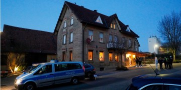 Γερμανία: 26χρονος πυροβόλησε και σκότωσε 6 μέλη της οικογένειάς του