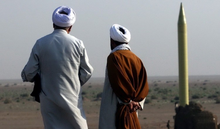 Ιράν: Με σκληρότερη εκδίκηση προειδοποιούν τις ΗΠΑ οι Φρουροί της Επανάστασης