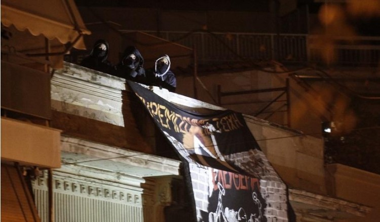 Απίστευτο: Βρέθηκαν μόνο τρία δακτυλικά αποτυπώματα στις καταλήψεις στο Κουκάκι