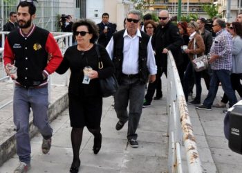 «Όχι» από τη Μάγδα Φύσσα στην πρόταση Βαρουφάκη