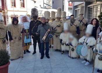 Οι Μωμόγεροι «ξαναχτύπησαν» στην Κομοτηνή (βίντεο)